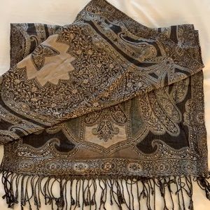 Stunning black scarf with gold thread detail!
